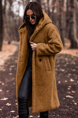 Elegancki damski płaszcz teddy z kapturem – długi fason, miękki polar