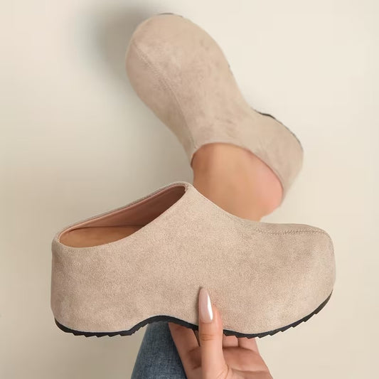Damskie buty typu mule w nowym stylu